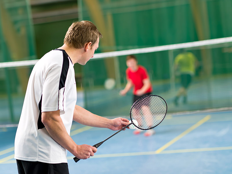 バドミントン