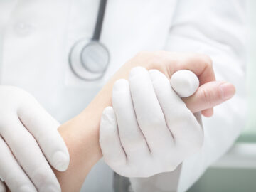 腱鞘炎・ばね指の症状とその対処法